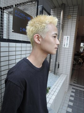 ウェルネス(Wellness) 金髪ショート/メンズショート