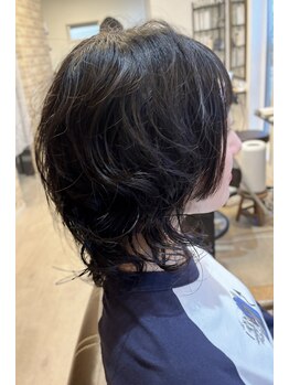 クオーラ(cuaura)の写真/若手スタイリストが創るトレンドスタイル!顔まわり似合わせで垢抜け☆学生さんにも◎