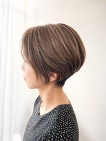 カットカットカットヴェンティ(Cut!Cut!Cut!VENTI) 丸みショートレイヤー