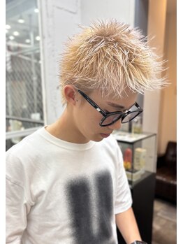 アジリ(agili)の写真/【夜19時まで営業】agiliは近隣で働くメンズにも大人気！簡単にキマるスタイルでON/OFFいつでも格好よく★