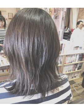 ヒマワリ(HIMAWARI) 外ハネ ミディアム ブルージュ