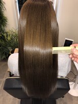 アールサロン アオヤマ(Rr SALON AOYAMA)&nbsp;プラチナミネコラストレート