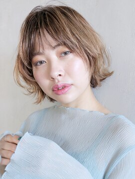 アイティー バイ アルバム 浦和店(IT by ALBUM) 外ハネミニウルフ_オリーブカラーハイライトカラー_57067