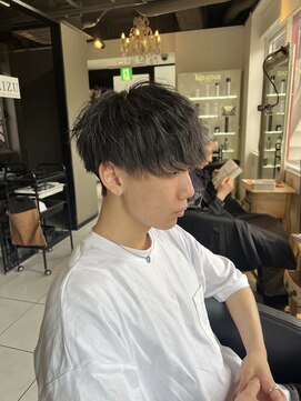 アイズ 海老名(AIZU) 無造作マッシュ　王道マッシュ　刈り上げマッシュ