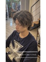 シークレットミラーズ(SECRET MIRRORS) スパイラルパーマ×ハイライト