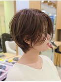 ショートボブ