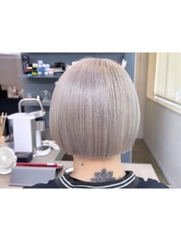 周りと差がつく、あなたにピッタリなカラーが見つかる♪トレンドの外国人風カラーもお任せ◎