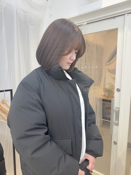 シロコウベ(shiro.kobe) ・BOB×gray beige・