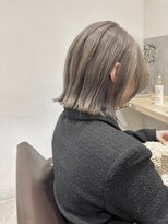 トマト(TOMTO)&nbsp;【RYOHEI】グレージュカラーボブ_韓国風_ブリーチカラー