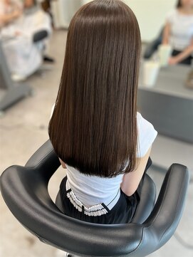 ガルボヘアー 桟橋店(garbo hair) 神艶ストレートマットグレージュ 透明感カラー 髪質改善