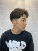 メンズカットアクティブショートセンターパートフェード