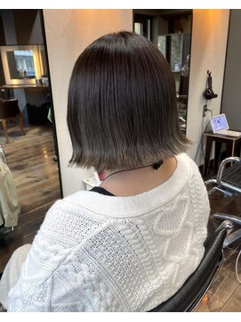 ヘアアンドメイク エジェリ(hair&make egerie) ミントグレージュ・グラデーションカラー・裾カラー