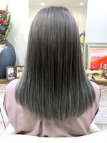 デザイナーズ ファクトリー(Designer's Factory)&nbsp;アディクシーカラー シルバーベージュ ロング