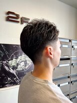 ミリオンバックス 上野(Million Bucks)&nbsp;ツーブロ/かき上げ<理容室>[メンズ/シェービング/床屋/上野]