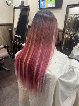 ディー エメ(D-aimer-) ベースカラーに合わせてエクステメッシュデザイン