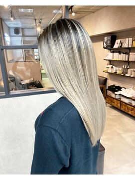 サニー 渋谷(SUNNY) バレイヤージュ、ハイライト、レイヤーロング、グレーベージュ