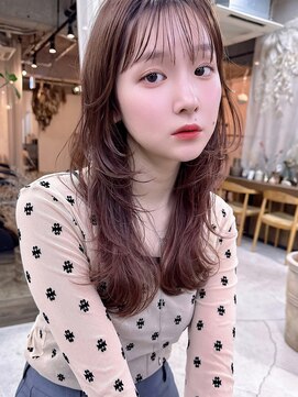 インビテーション(invitation) レイヤーロング大人かわいい顔周りカット前髪カットくびれヘア