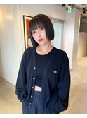 ハイトーンボブミニボブ切りっぱなしボブぱっつん前髪