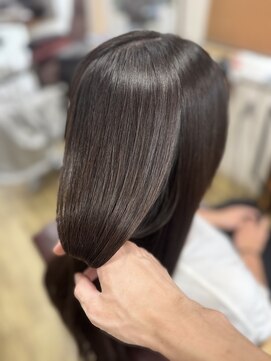 アローズ(arose) 髪質改善縮毛矯正でドライだけでも毎日ツヤ髪