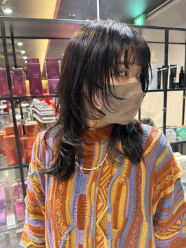 ニューヨークニューヨーク テラッソ姫路店(NYNY) ウルフカット/前髪あり/黒髪