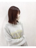 ぱつっとボブ　オリーブベージュ