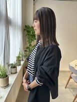 シロ 甲東園店(SHIRO)&nbsp;【ミディアム切りっぱなし・ミディアムヘアー30代/40代】