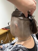 ファム(fam.)&nbsp;インナーホワイトミルクティー×タッセルボブ