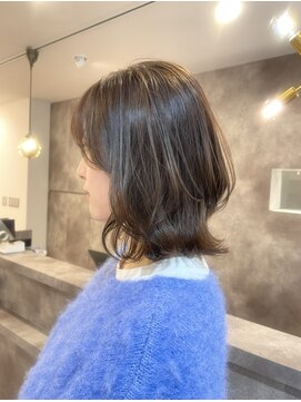 トゥルーブバイファースト(trove by first) 切りっぱなしボブ