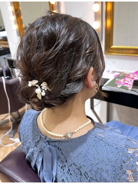 コワファースト  させぼ五番街店(COIFF1RST) ゆるふわシニヨンarrange★