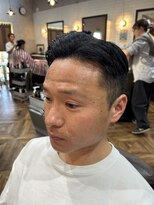 アンカー(ANCHOR)&nbsp;清潔感と男らしさを両立。大人のためのナチュラル七三スタイル