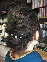 オーバーキャプテンネイキッド(OVER CAPTAIN NAKED) シニヨンルーズアップ