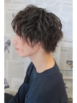 シン(syn) スパイラルパーマ　ツイストスパイラルパーマ 波巻きパーマ