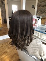 マリーチ サーカス(marichi circus)&nbsp;ミディアムレイヤー×ナチュラルグラデーションカラー