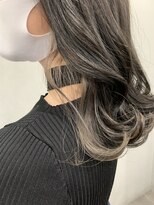 シャムオーツー 国分寺(CHAM:O2)&nbsp;インナーカラー/ミルクティー／ホワイトベージュ