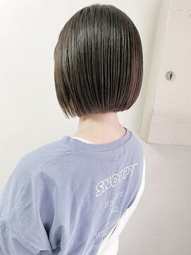 キャンバス バイ ネオリーブ 横浜西口(Canvas by neo.) ぷつっとボブ ぱっつんボブ ミニボブ 切りっぱなしボブ