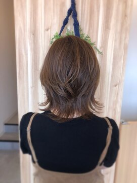 アドラーブル けやき通り店(adorable) インスタ人気！大人かわいい☆無造作×スポンテニアスウルフボブ