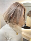 ボブ×柔らかミルクティーベージュ 心斎橋ダブルカラー