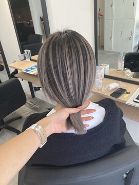 ラフ 難波店(LAFF) #黒髪#ボブルフ#ネビージュ#小顔#ワンレン