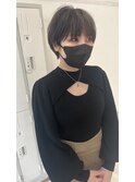 襟足すっきりふんわりショート 明るめ透け感グレージュ10代20代