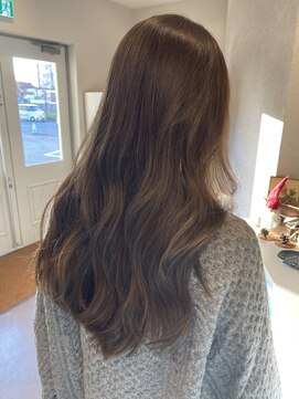 アールハーツ 峰店(R-HEARTS) 《R-HEARTSmine》透明感のあるアッシュベージュ