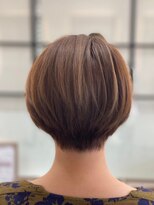 クイーンズ(Queens) ハンサム　上品　ショートカット　宇都宮