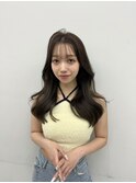 ナチュラルブラウン_シースルーバング_くびれ_透明感