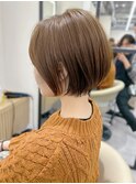 大人可愛い20代30代40代黒髪前下がりショートボブ丸みショート◎