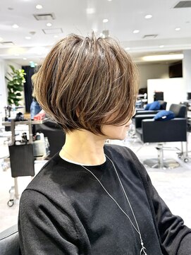 バンプ ギンザ(BUMP GINZA) 30代/40代/50代◎絶壁解消/白髪ぼかし/大人小顔ショート【湯本】