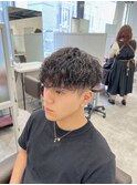 トレンドパーマスタイル　バロックパーマ　スペインカール