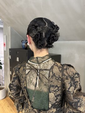 ニキータ(Nikiita) 〈タイトツイストアレンジ〉