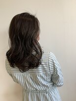 ソランテ(SOLLANTE)&nbsp;ダークカラーで上品なセミロングスタイル☆