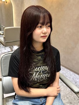 ジーナ 天神(Zina) 韓国ヘア/顔周り/レイヤー/ザクザクレイヤー/ボルドーカラー