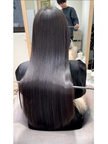 アム 表参道(am) 小顔薄めバンググレージュレイヤーロング前髪パーマ黒髪