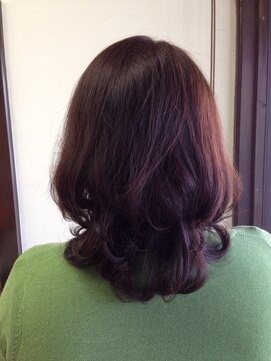 ウィステリア(WISTERIA) ビジネスウーマン